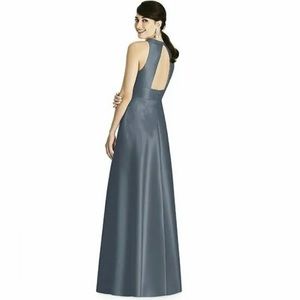 Alfred Sung dress, excellent condition! Worn once and taken care of.